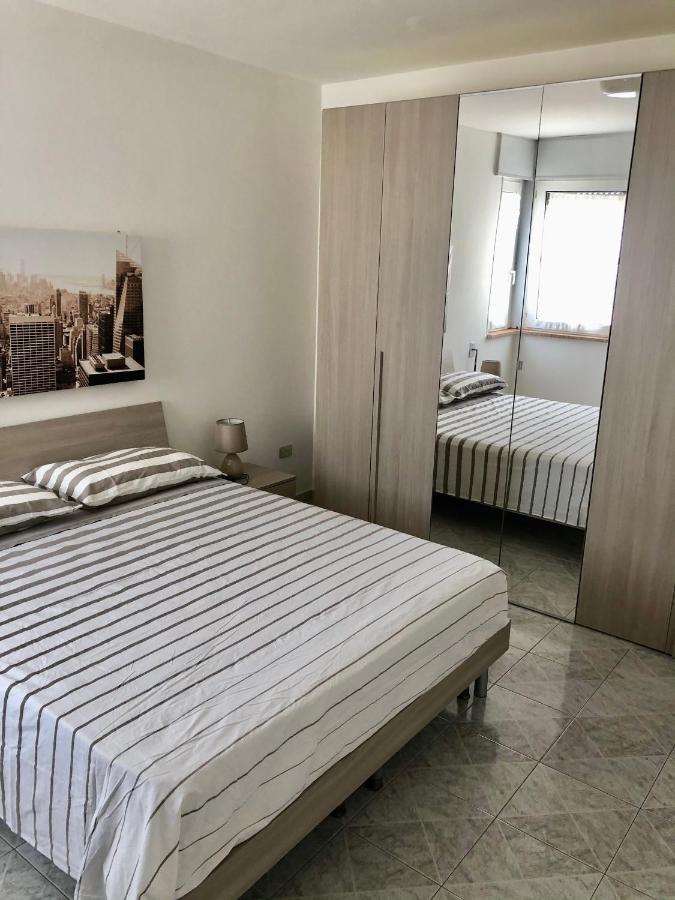 Casa Sul Corso Di Lido Marini Lägenhet Exteriör bild
